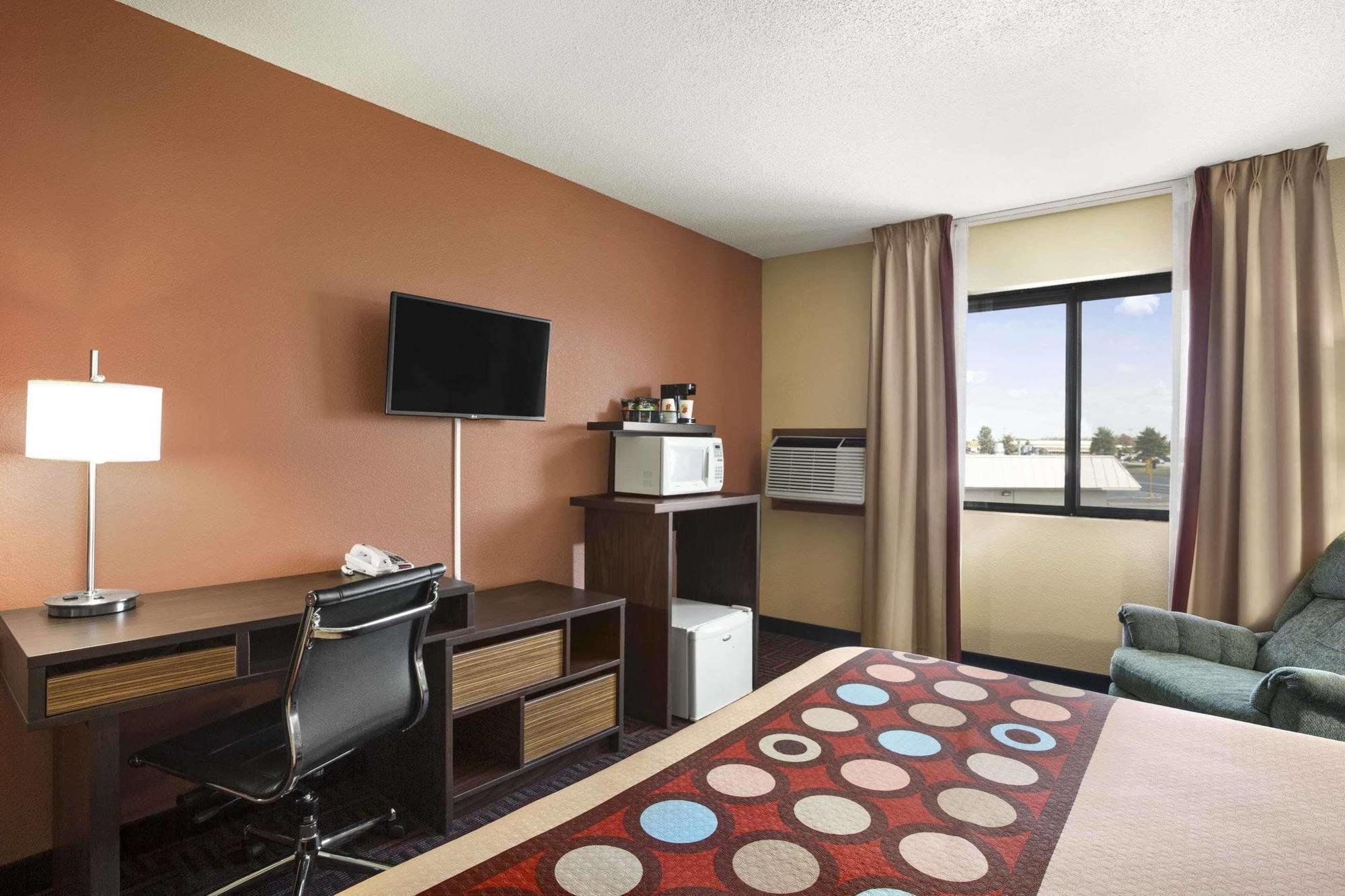 Super 8 By Wyndham Carbondale Μοτέλ Εξωτερικό φωτογραφία